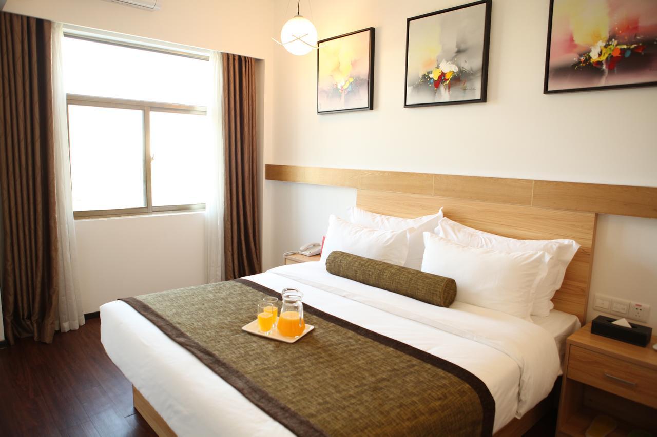 Oyo8001 Tiandi Hotel Shenzhen Exterior photo
